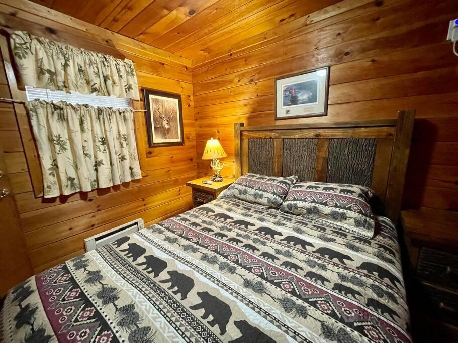 Mountain Cabin 2B Jacuzzi #10 هيلين المظهر الخارجي الصورة
