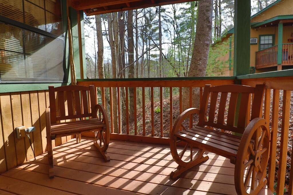 Mountain Cabin 2B Jacuzzi #10 هيلين المظهر الخارجي الصورة